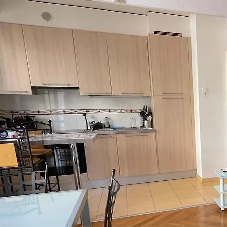 With Balcony-6 Minutes From The Railway Appartement Lausanne